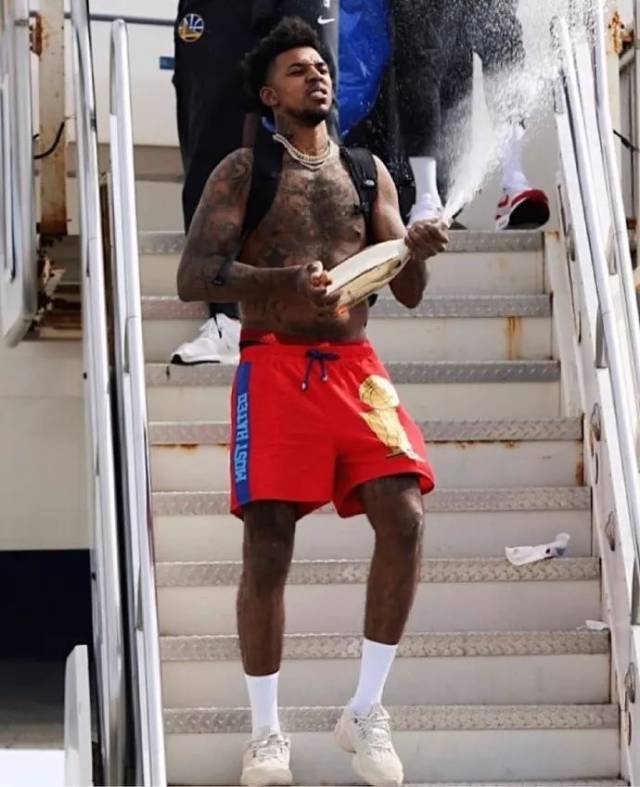 被吹成40 被吹成40