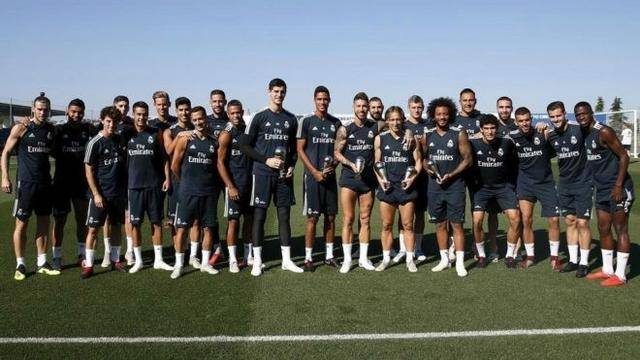 门票及虚拟 门票及虚拟