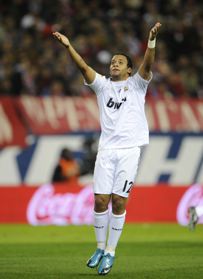 集中在中路 集中在中路